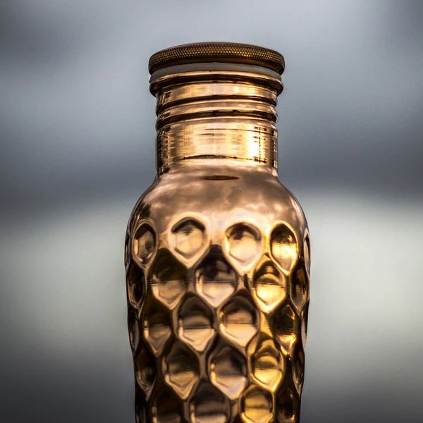 100% Pure Handmade Hammered Copper Water Bottles Manufacturer Leakproof Copper Bottles Fitness Custom Water Bottle