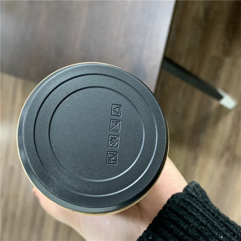 High grade 17oz 500ml bamboo wooden Vacuum Insulated LED Temperature Display Interactive Vacuum flasks With leak proof lid