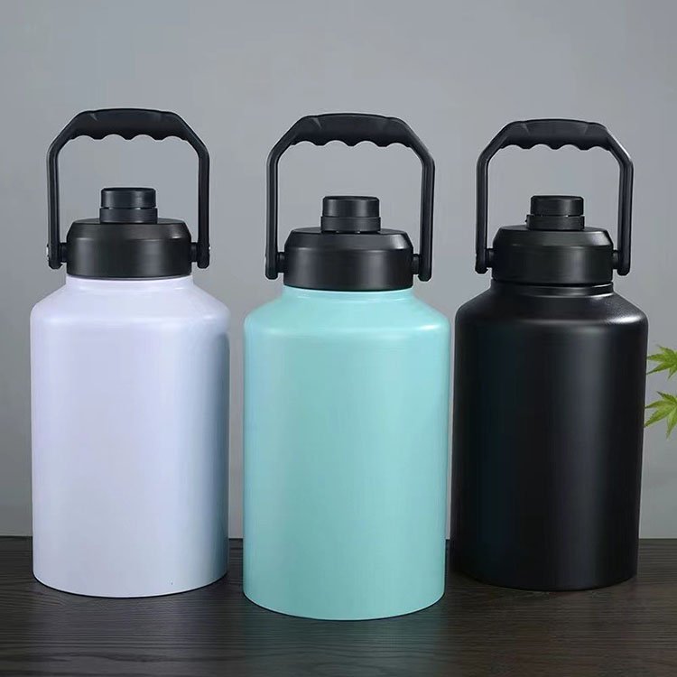 64oz Newly Developed Stainless Steel Insulated Gallon Water Bottles and Water Jugs