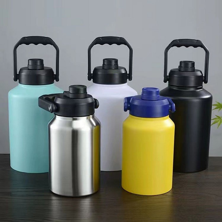 64oz Newly Developed Stainless Steel Insulated Gallon Water Bottles and Water Jugs
