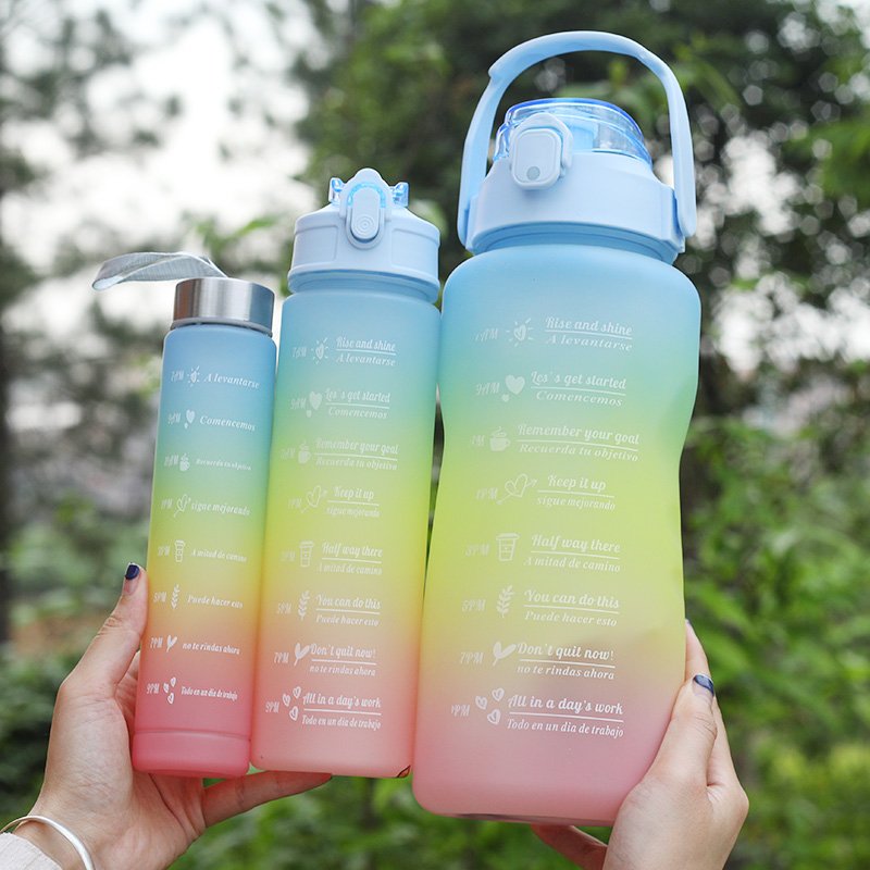 Portable Reusable Plastic Cups 3pcs 2L Motivational Sports Water Bottle for Running Drinking Bottle with Time Marker