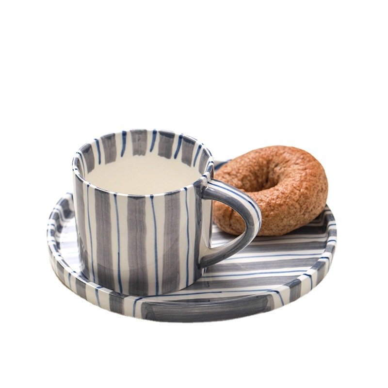 Wholesale ins korea retro hand painted strip ceramic coffee mug with saucer creative dessert salad plate