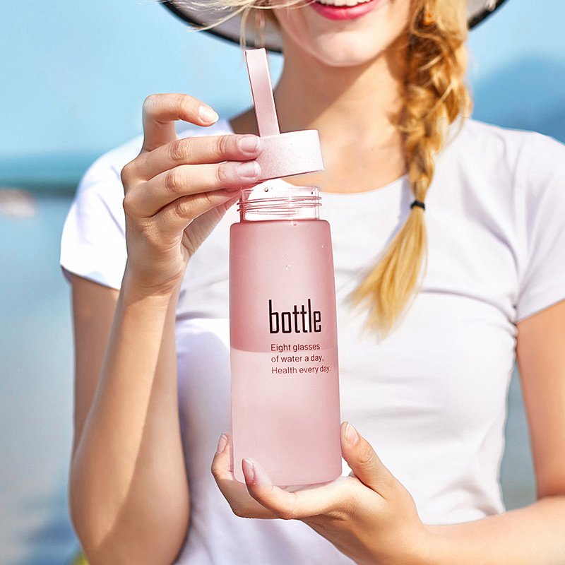 BPA free 520ml Frosted plastic water bottle, customised water bottle