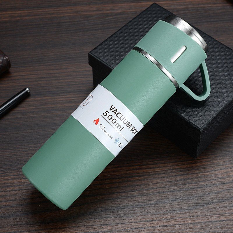 Wholesale Stainless Steel Water Bottles Vacuum Flask Set Hot Thermos Flask With 3 Steel Cups And Press Button