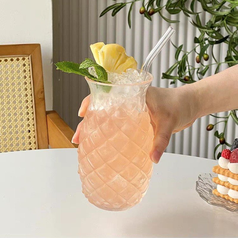 Factory wholesale High Quality 480ml High Borosilicate Creative Pineapple Shape Water Mug Jar Juice Cup Milk Drink Glass