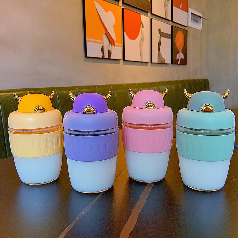 Portable Cute Girls Cartoon Silicone Sleeve Water Bottle Unique Kids Glass With Straw Customized Tumbler Mug