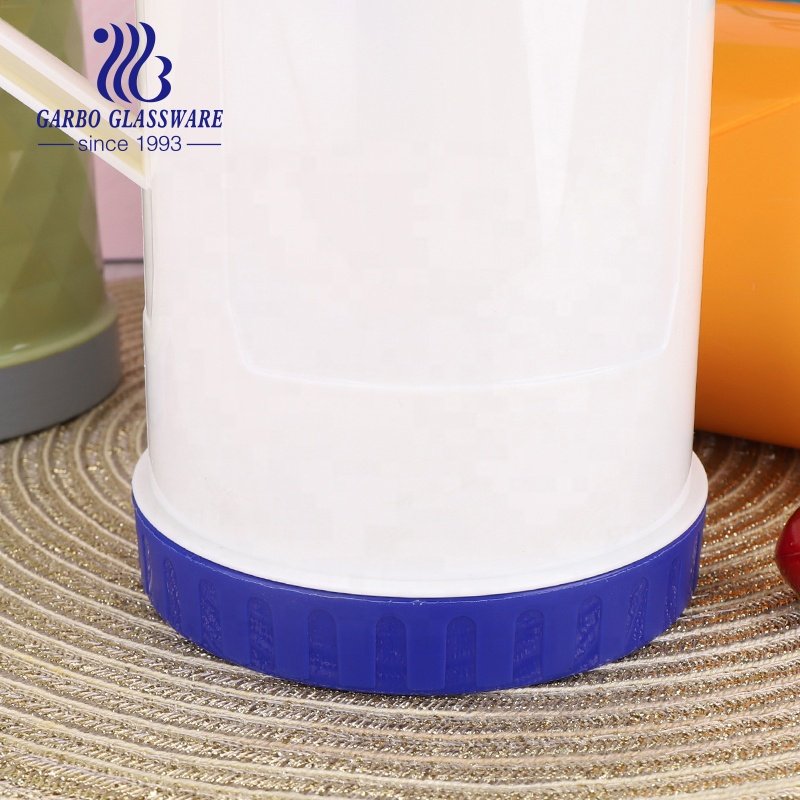 Popular glass lined flask thermos bottles customized logo colorful plastic glass vacuum flask thermos with lids for home use