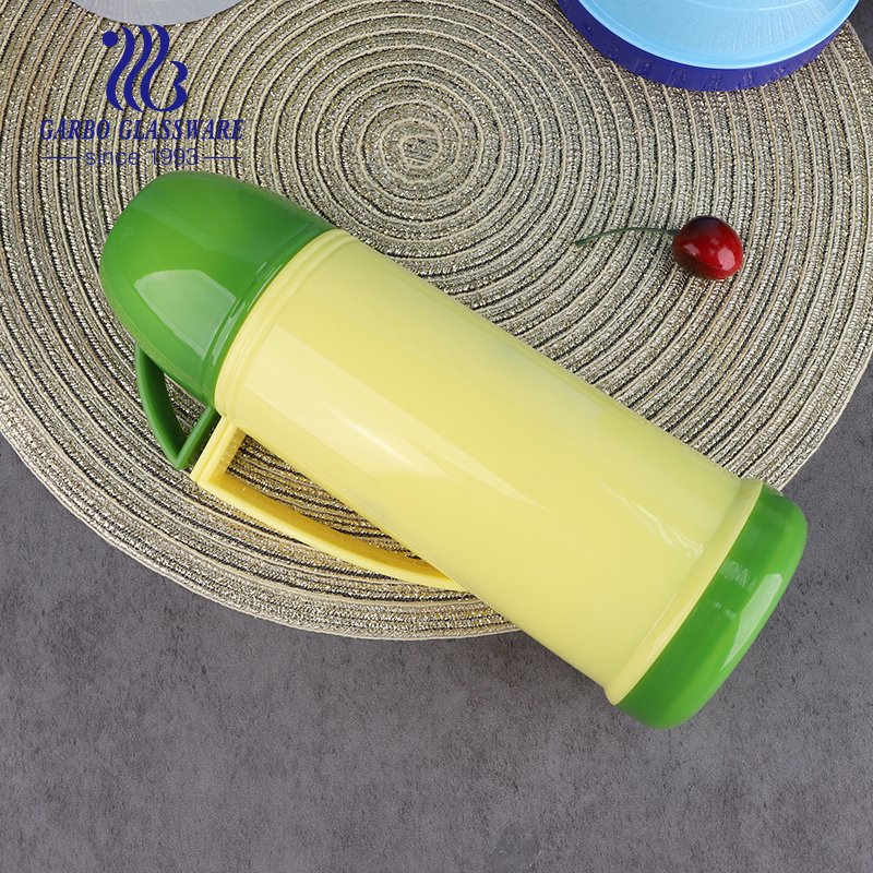 Popular glass lined flask thermos bottles customized logo colorful plastic glass vacuum flask thermos with lids for home use