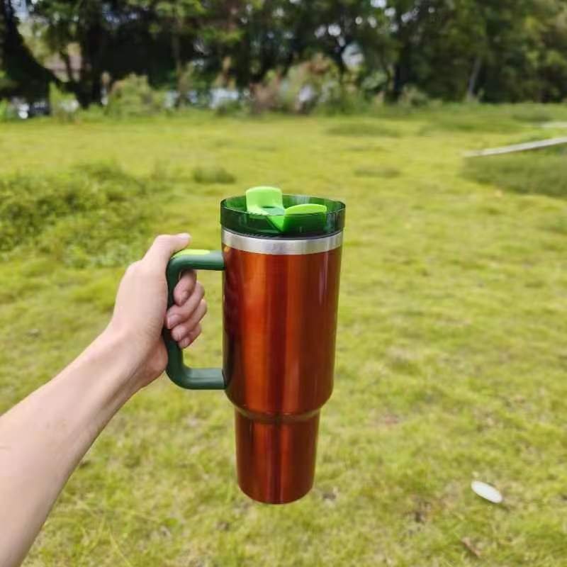 2023 Customize LOGO Adventure bottle 40oz transparent lacquer Tumbler with Handle Vacuum Outdoor Coffee Mug