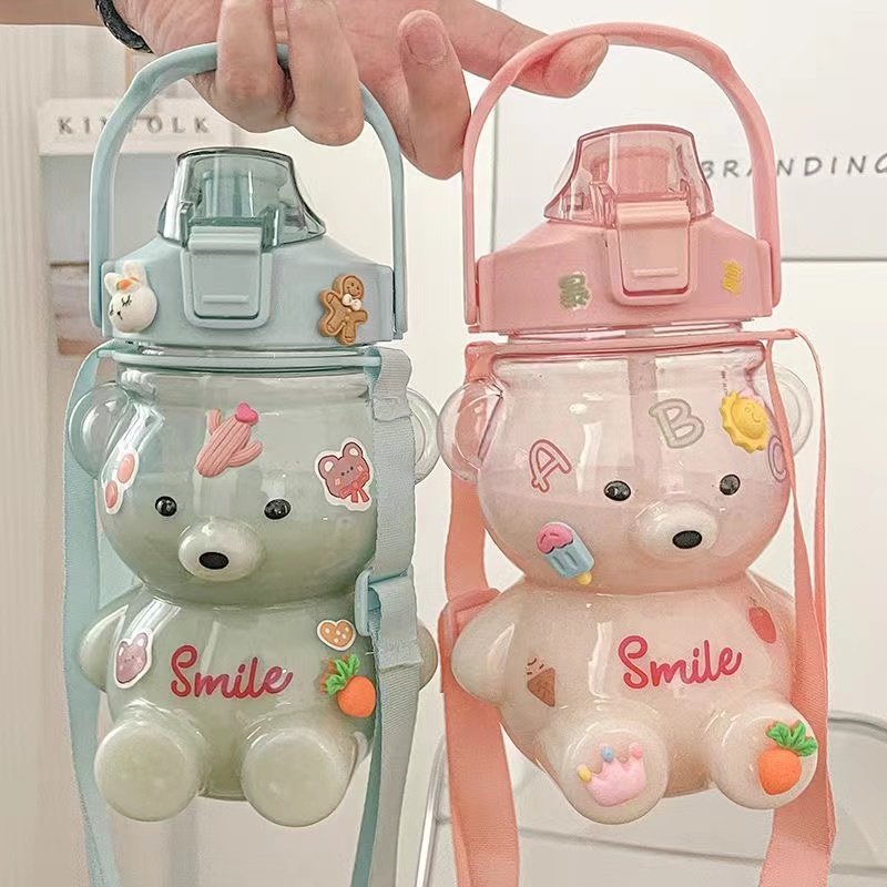 High value cute bear water bottle portable high temperature resistant and anti-drop straw bottle strap bear water bottle