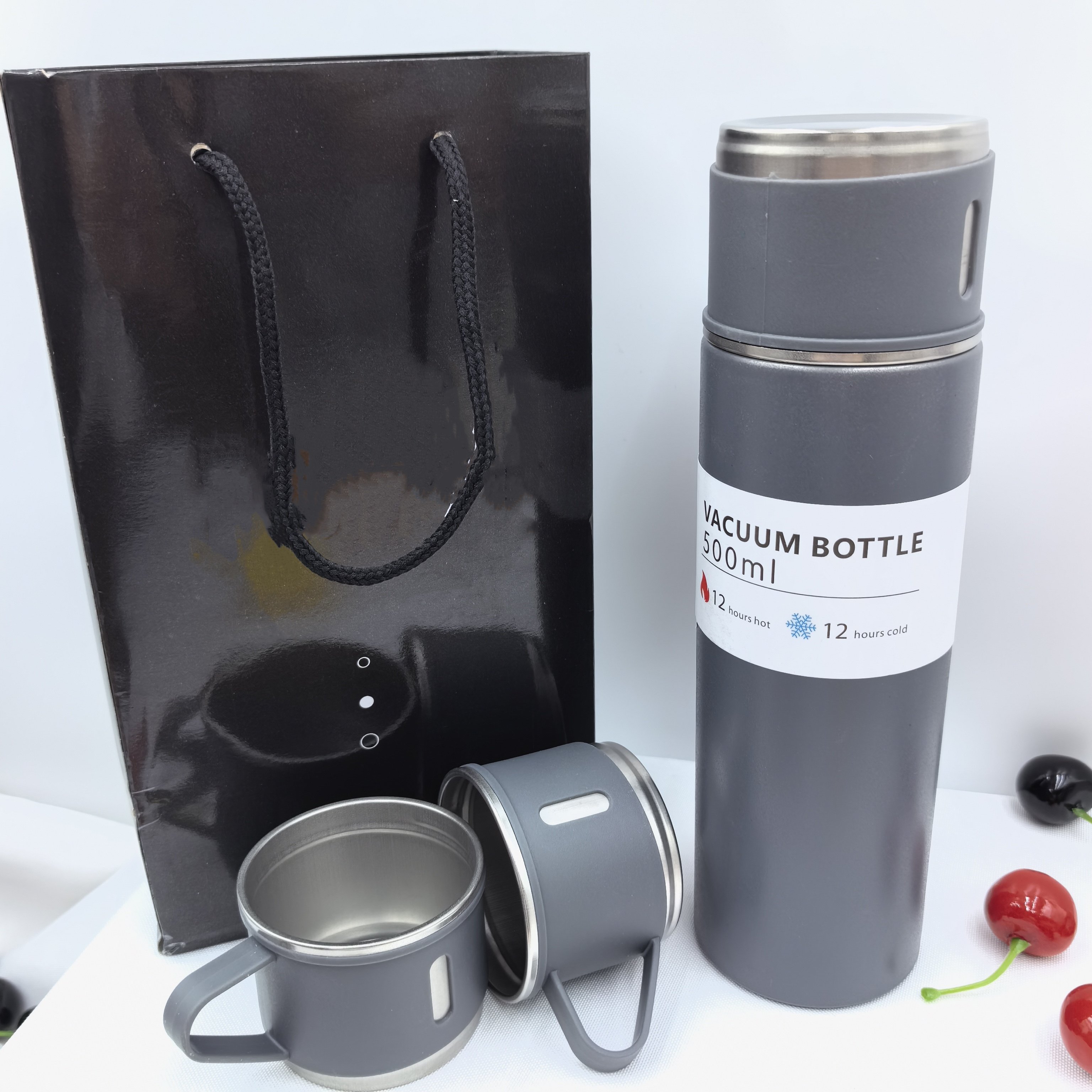 Promotional Stainless Steel Travel Water Bottle Set Vacuum Flask 2 Cups & Mug Warmers for Men Women Thermal Mug Carafe Gift Set