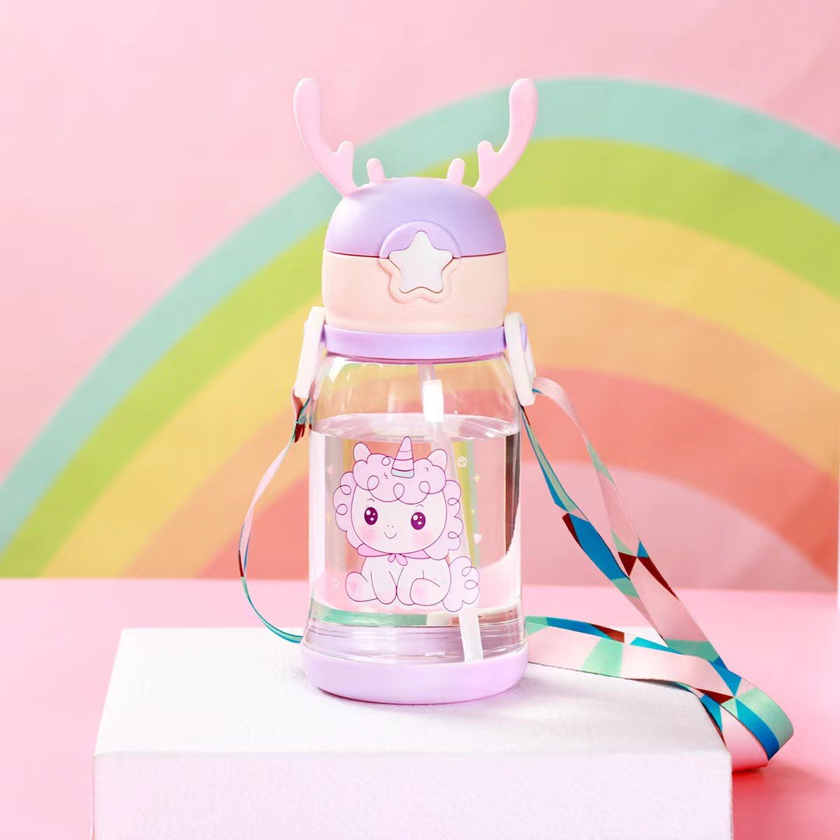 Wholesale Discount 600ml Cute Kids School Cartoon Antler Cup Student Gift Straw plastic Water Bottle for kids children