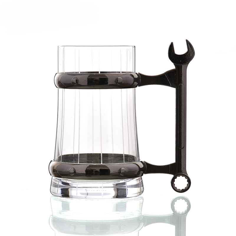Custom Cool Mechanical Industry Style Wrenching Screwdriver Axe Shape Camping Drinking Glasses Beer Mug With Handle