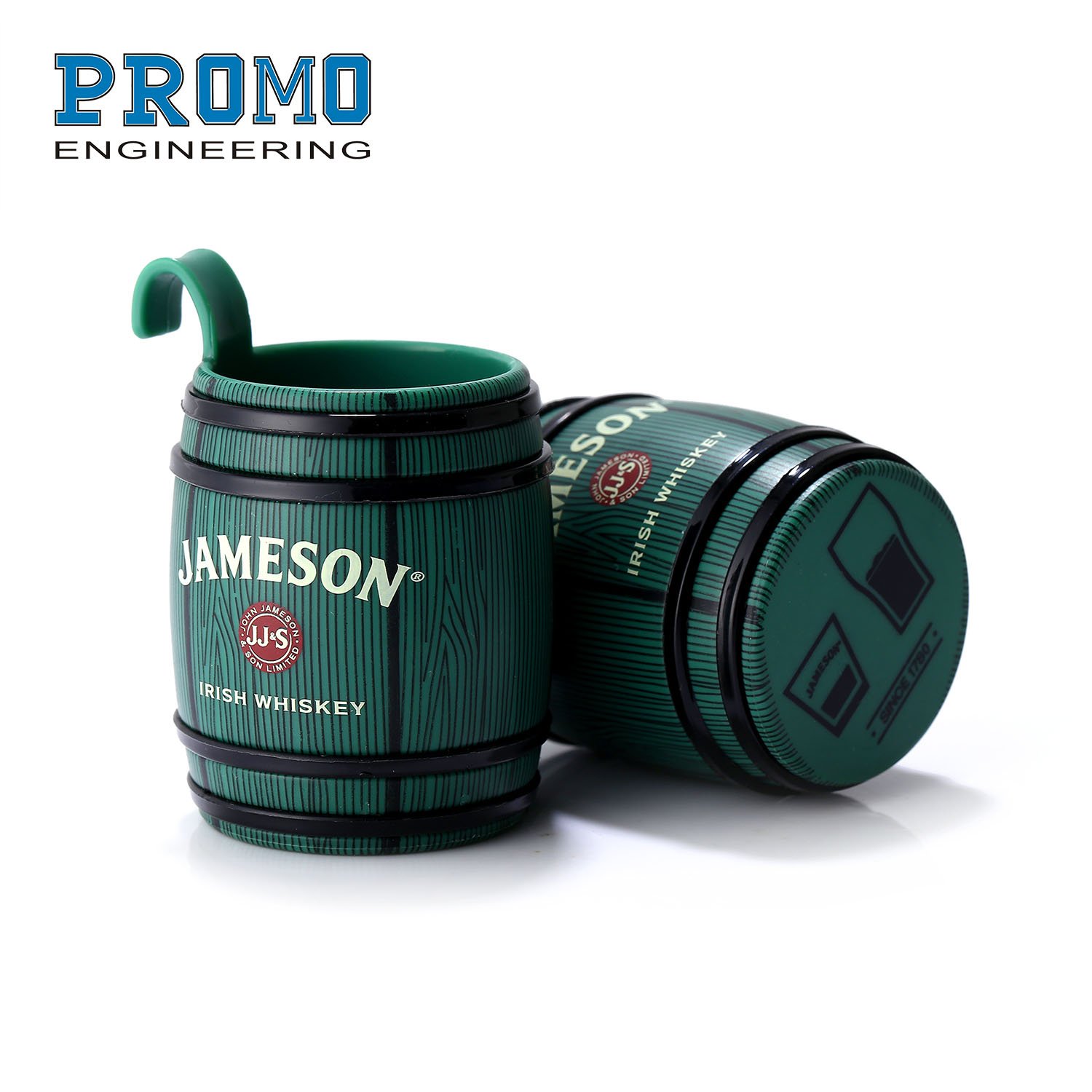 2023 hot sale reusable coffee tea cups hitch hanging on glasses plastic cup plastic 25ml barrel shot glass Plastic beer mug