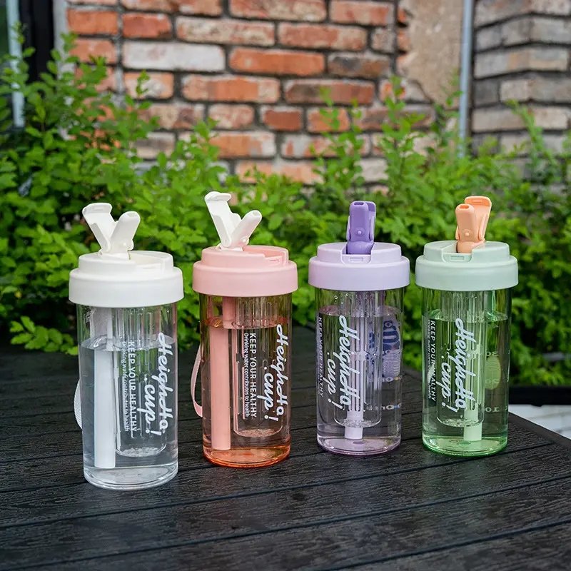 High Quality Reusable Portable Cute Girl Plastic Bottle 600ml Leakproof Juice Drinking Cup Plastic Water Bottle With Lid