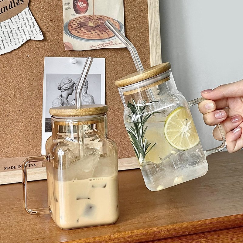 Modern Simplicity Square Heat Resistant High Borosilicate Glass Transparent Coffee Cup with Bamboo Lid and Straw