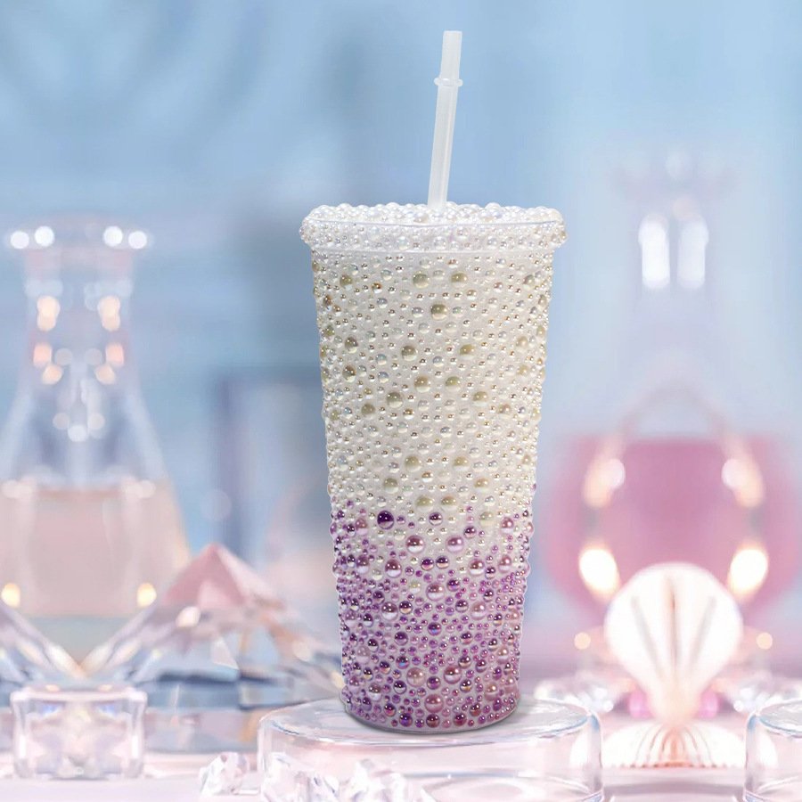 Glitter Water Mugs Factory Wholesale Low Price Luxury Drinkware Plastic Cups with Lid Straw for Unisex Drinking for Presents