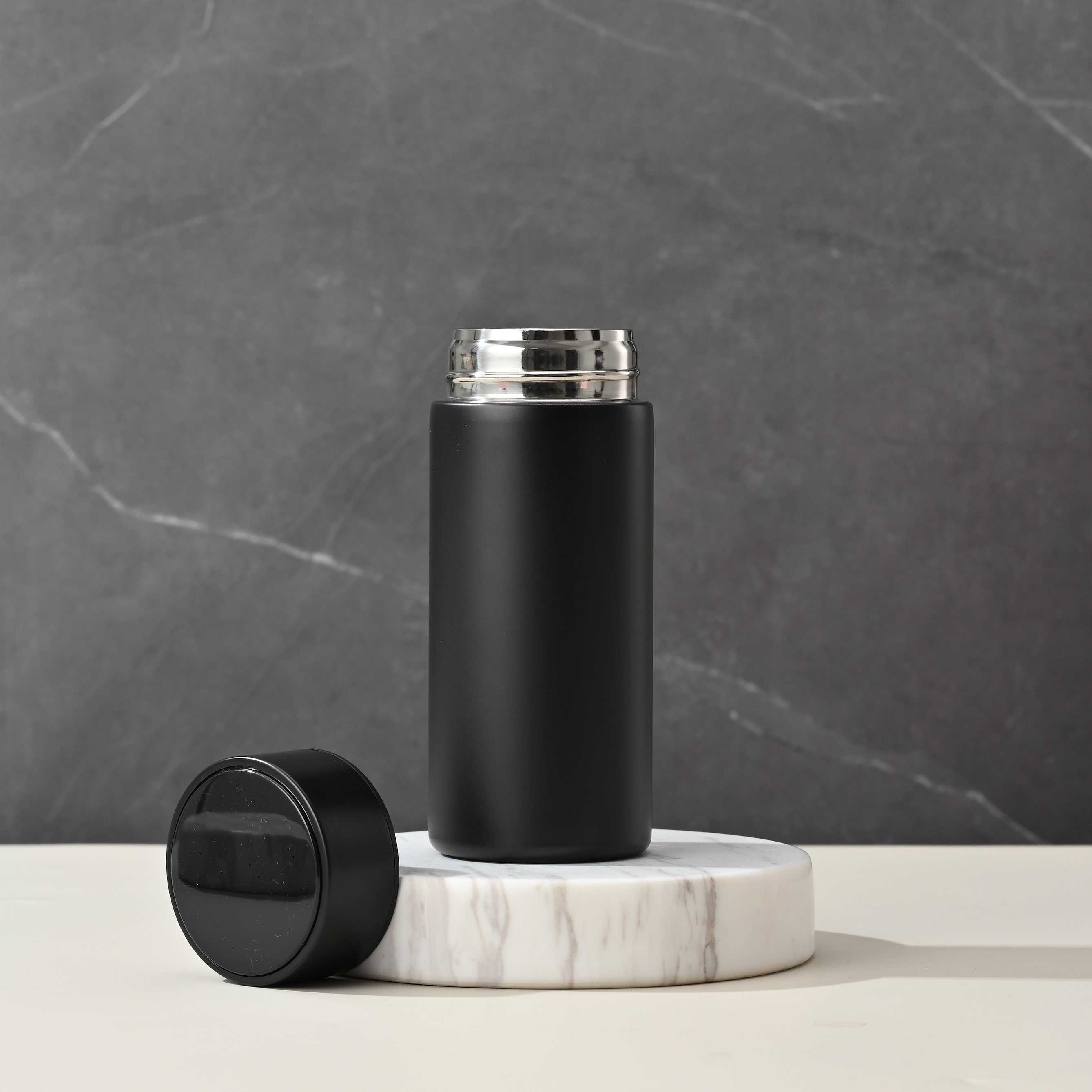 Mini Smart 320ml Stainless Steel Vacuum Flask & Thermos Portable Design with LED Temperature Display and Lids 304 Material