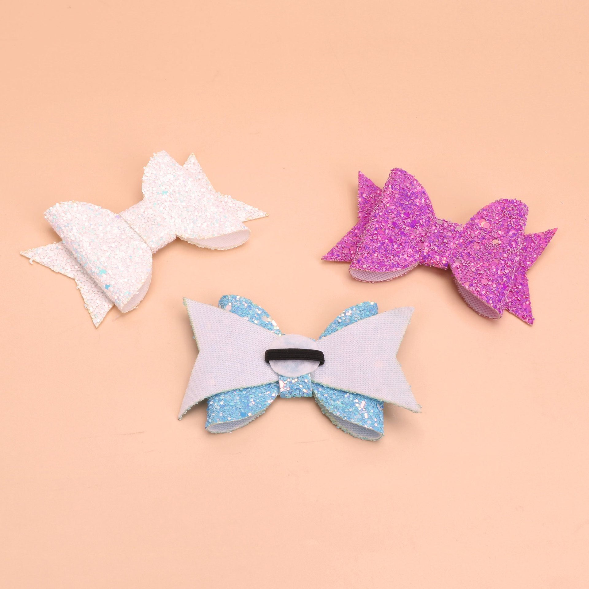 Ready To Ship Glitter Bow Tie Water Bottle Accessories Bowknot Silicone Sleeve Rubber Cover Sleeve Tumbler Silicone Boot