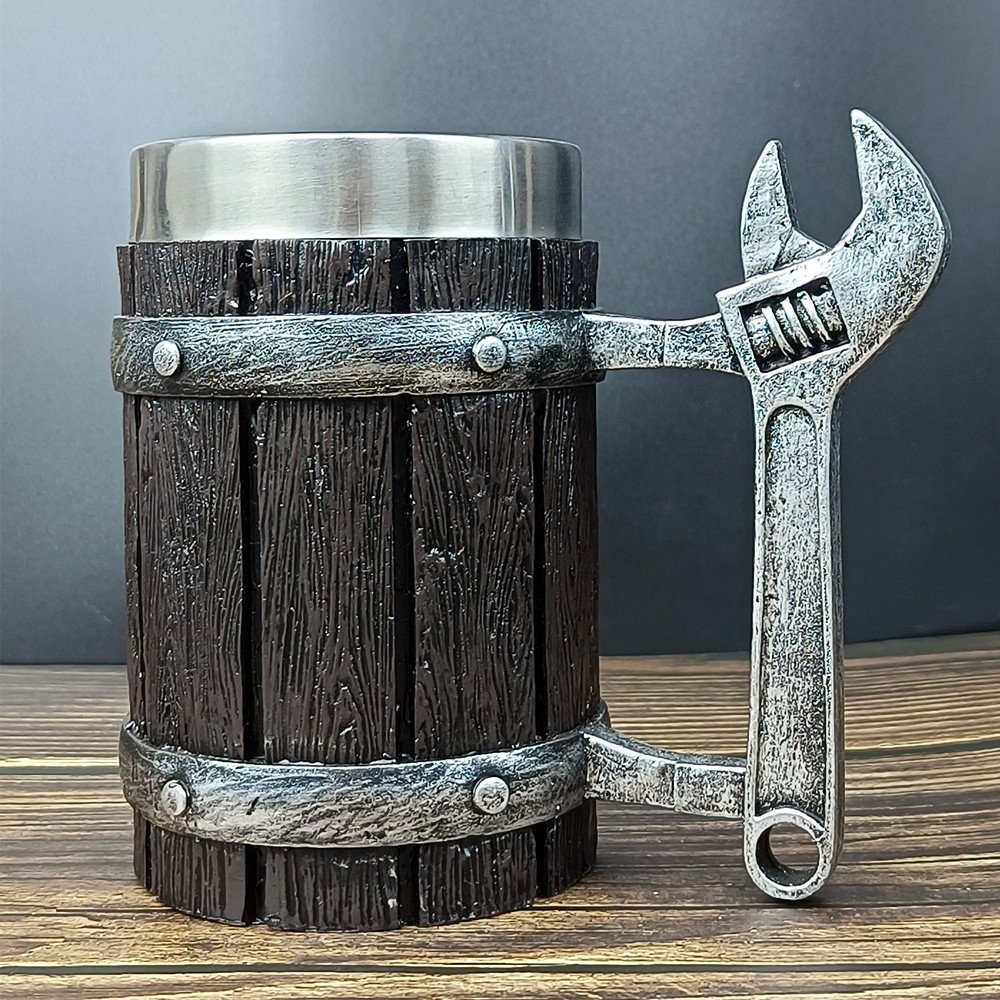 Creative Hardware Handle Wooden Cask Beer Mug Stainless Steel Vintage Wooden Beer Coffee Mug
