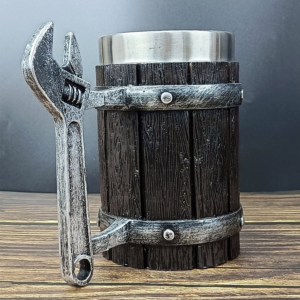 Creative Hardware Handle Wooden Cask Beer Mug Stainless Steel Vintage Wooden Beer Coffee Mug