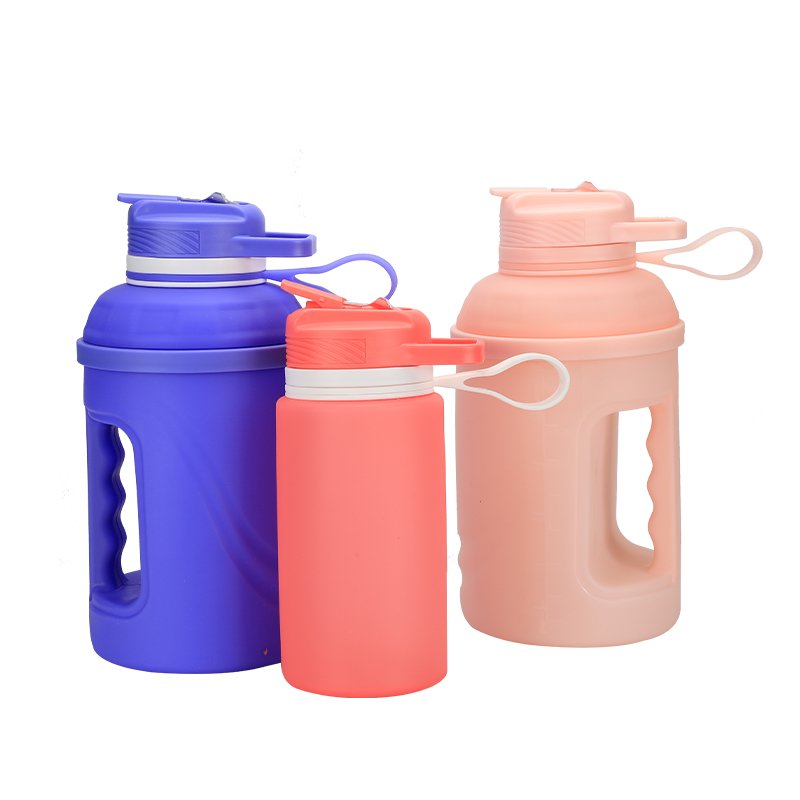 Portable Bpa Free Silicone Collapsible Foldable 74oz Water Bottle