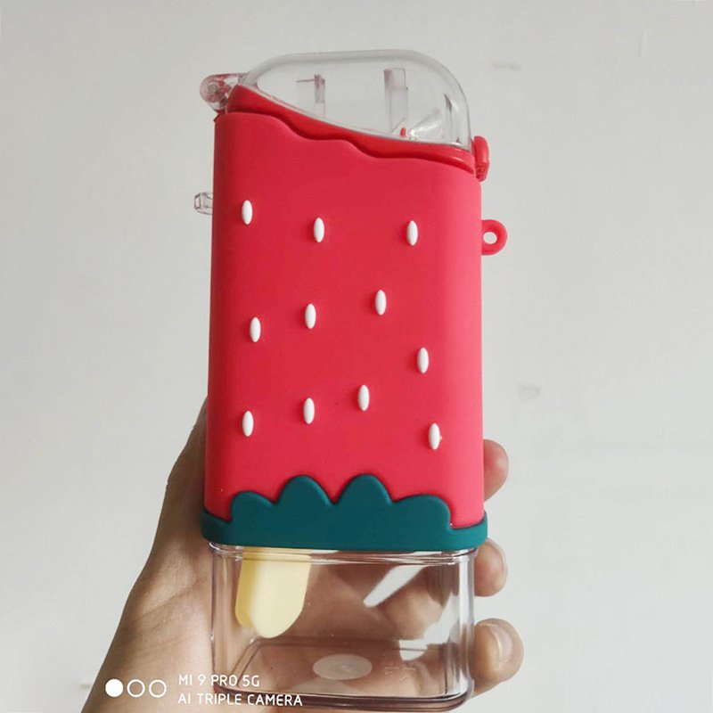 Hot Sales 300ml Portable Kawaii Plastic Fruit Cup New Reusable Kids Water Bottle in Ice Cream Shape with Lid Cute Gift Children
