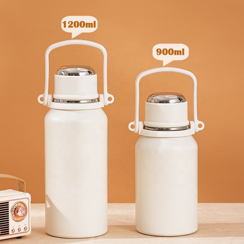 Hot Selling Large Capacity Stainless Steel Vacuum Flask Outdoor Insulated Water Bottle for Sports and Travel Hot Water Bottle