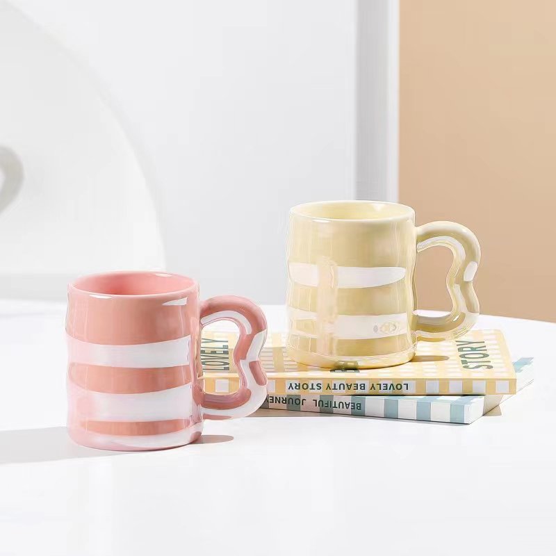 Korean Popular Macaron Handgrip Mugs 300ml Pearl Glaze Ceramic Coffee Cup With Irregular Handle