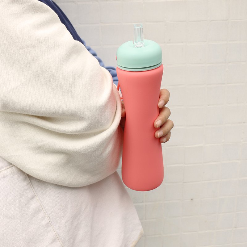 20 OZ 600ML 700ML Amazon Top Seller kids Portable Folding Sports Bottle outdoor portable Silicone Collapsible Water Bottle