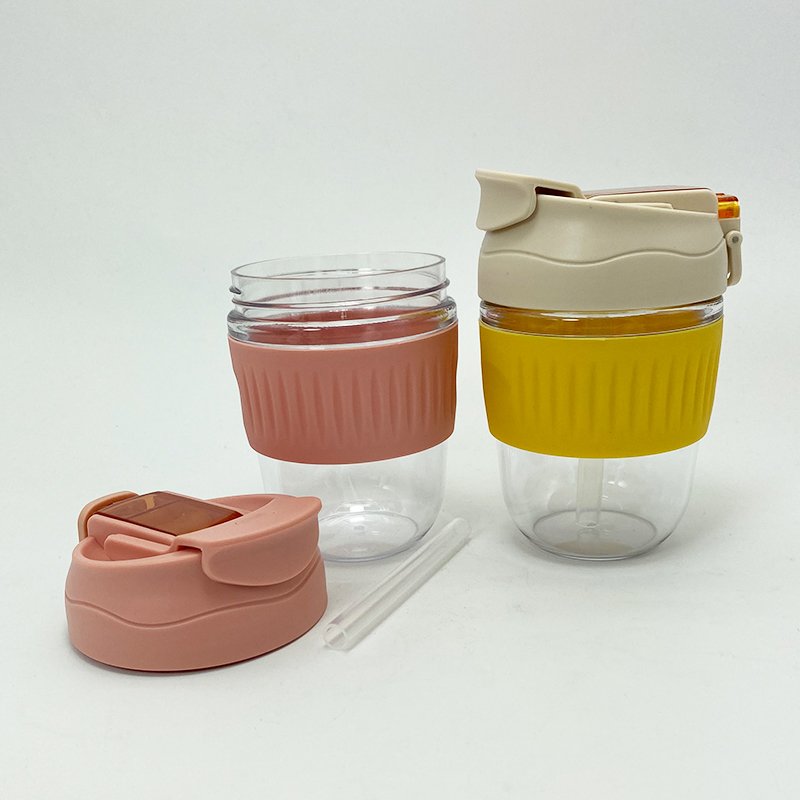 Hot sale custom logo plastic & borosilicate glass food grade straw lid reusable cup keep coffee mug