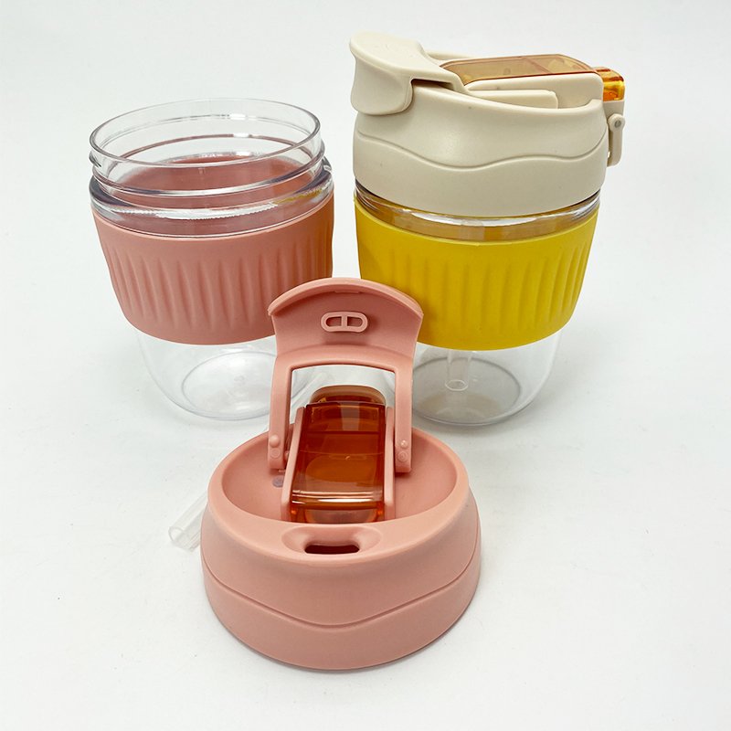 Hot sale custom logo plastic & borosilicate glass food grade straw lid reusable cup keep coffee mug