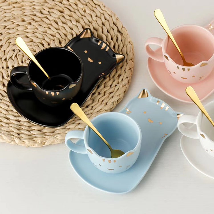 Creative Cartoon Porcelain Cute 3D Cat Mugs Milk Cup Set With Tray