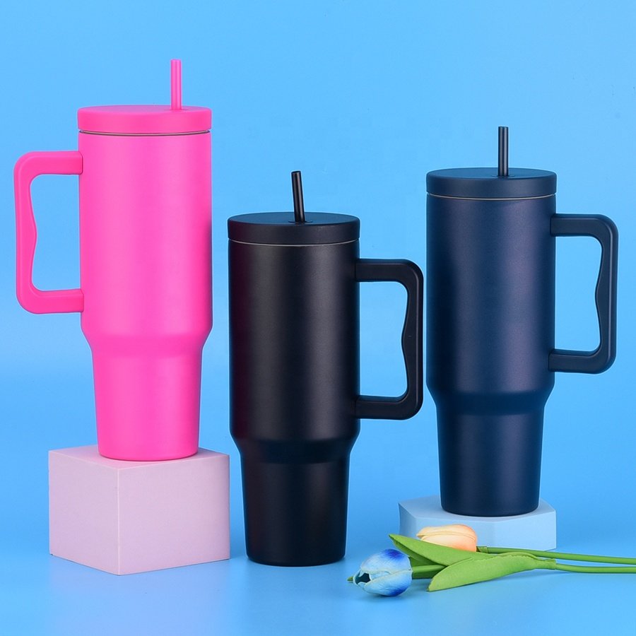 Custom Insulated Cup Reusable Stainless Steel Travel Mug Cupholder Friendly Iced Coffee Tumbler
