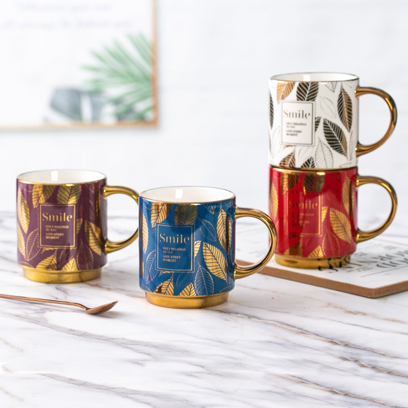 2022 New Design 11OZ Porcelain Mug With Gold Print Gold Handle Luxury cup