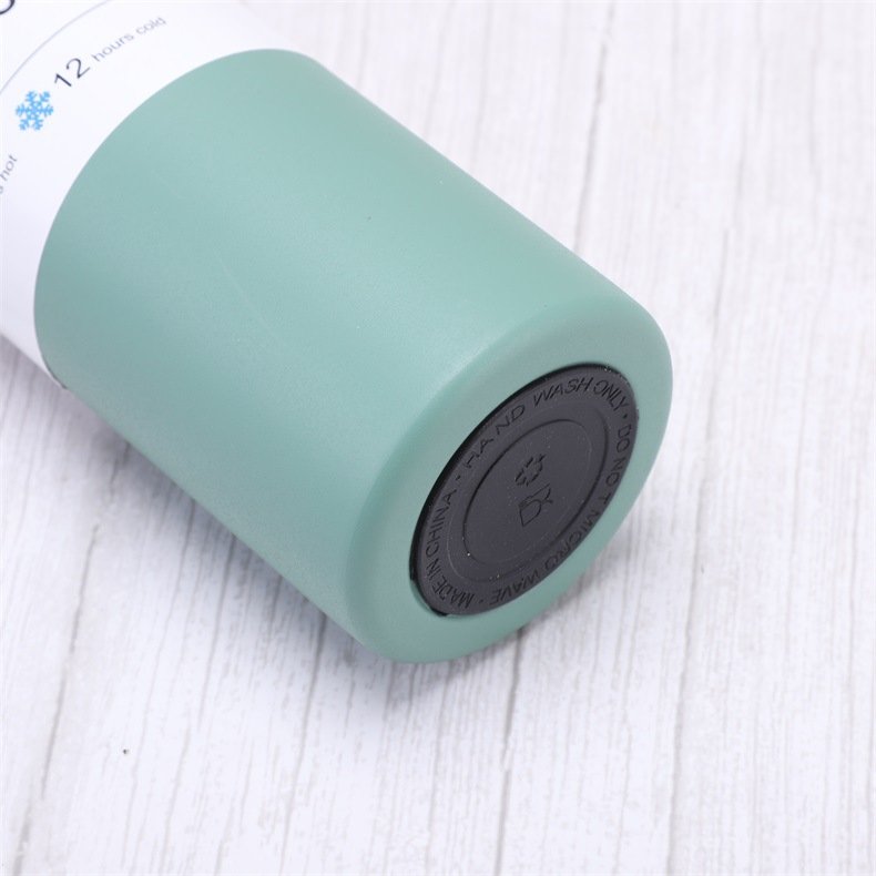 Hot sale gift box set water bottle thermos with 2 cups stainless steel thermos bottle vacuum flask set for business holiday gift