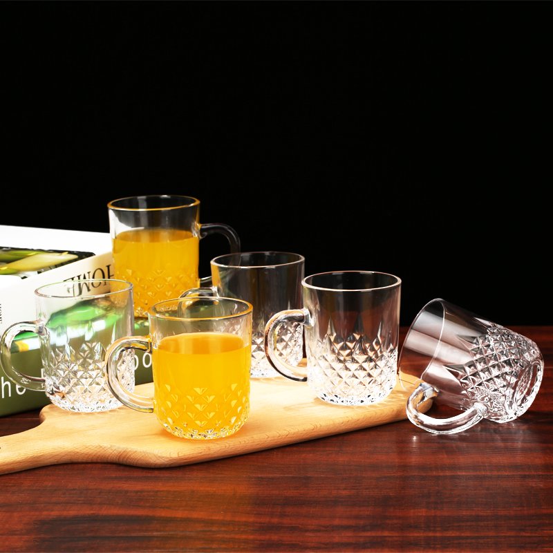 Wholesale Vintage Embossed 8oz Juice Soda Beer Pint Glass Mug Cup Thickened Beer Stein Mug for Party Bar Hotel Restaurant