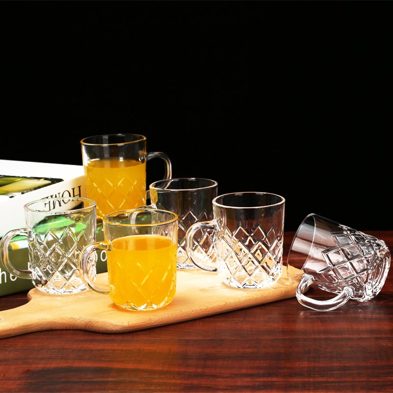 Wholesale Vintage Embossed 8oz Juice Soda Beer Pint Glass Mug Cup Thickened Beer Stein Mug for Party Bar Hotel Restaurant