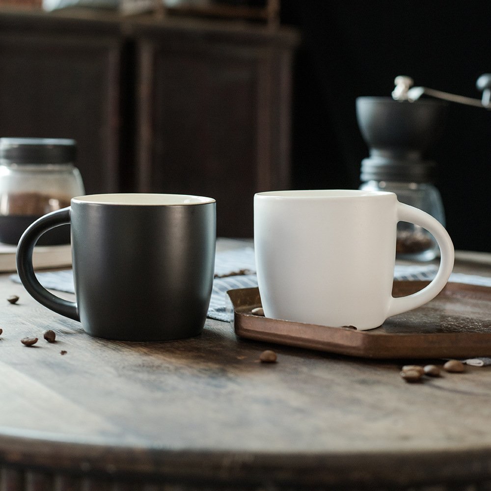 Matte Black White Porcelain Handmade porcelain tea coffee cup ceramic mug with customized logo