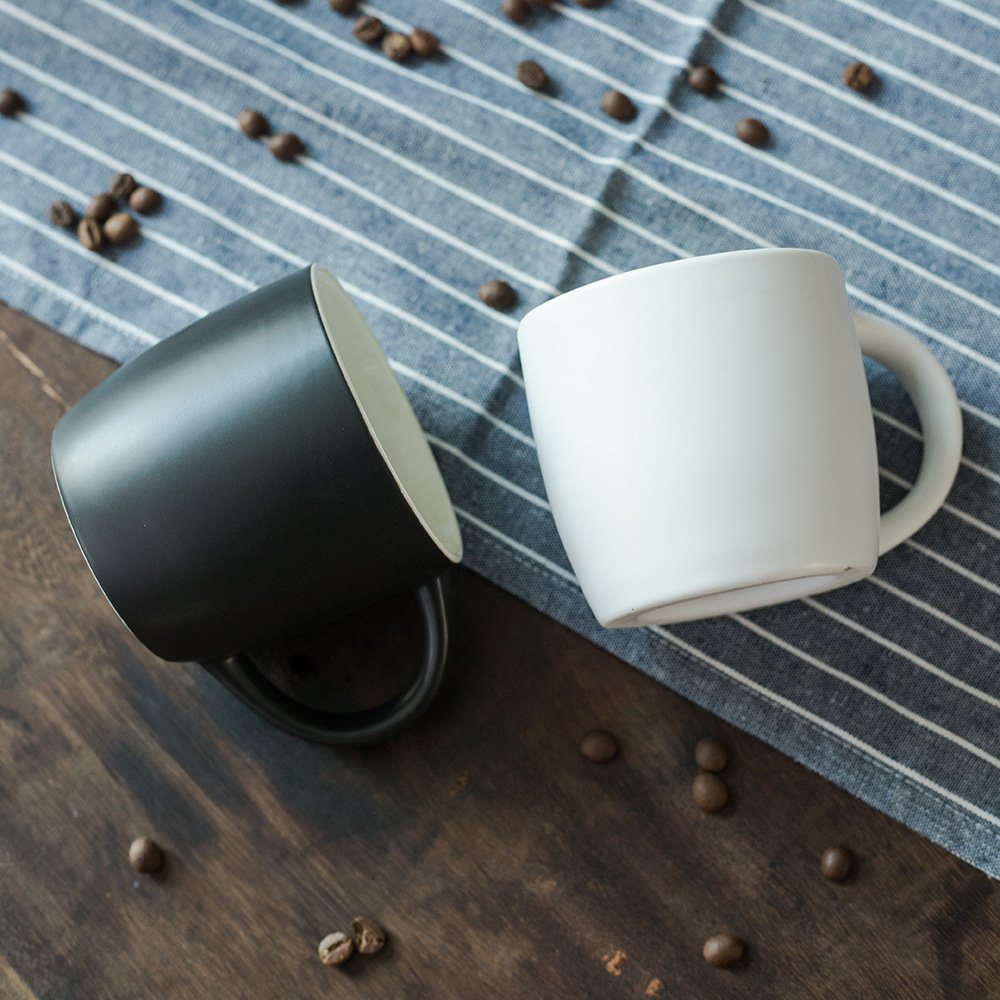 Matte Black White Porcelain Handmade porcelain tea coffee cup ceramic mug with customized logo