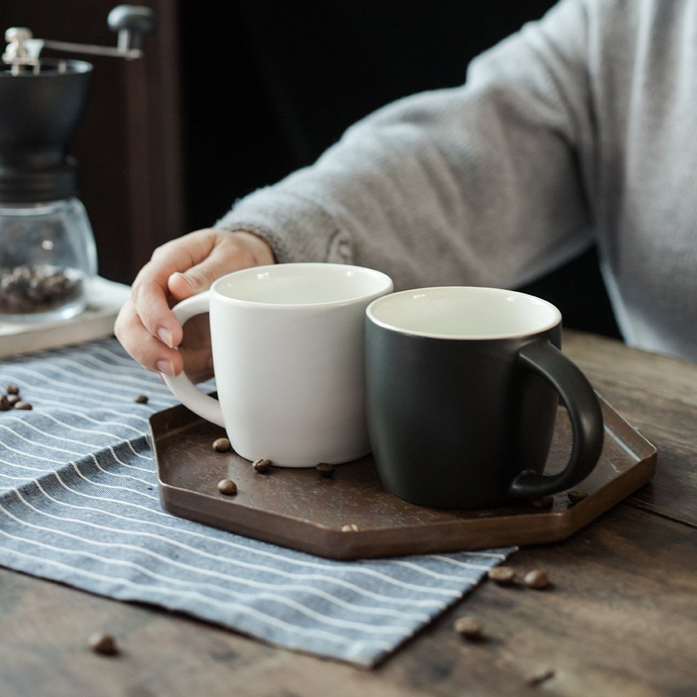 Matte Black White Porcelain Handmade porcelain tea coffee cup ceramic mug with customized logo
