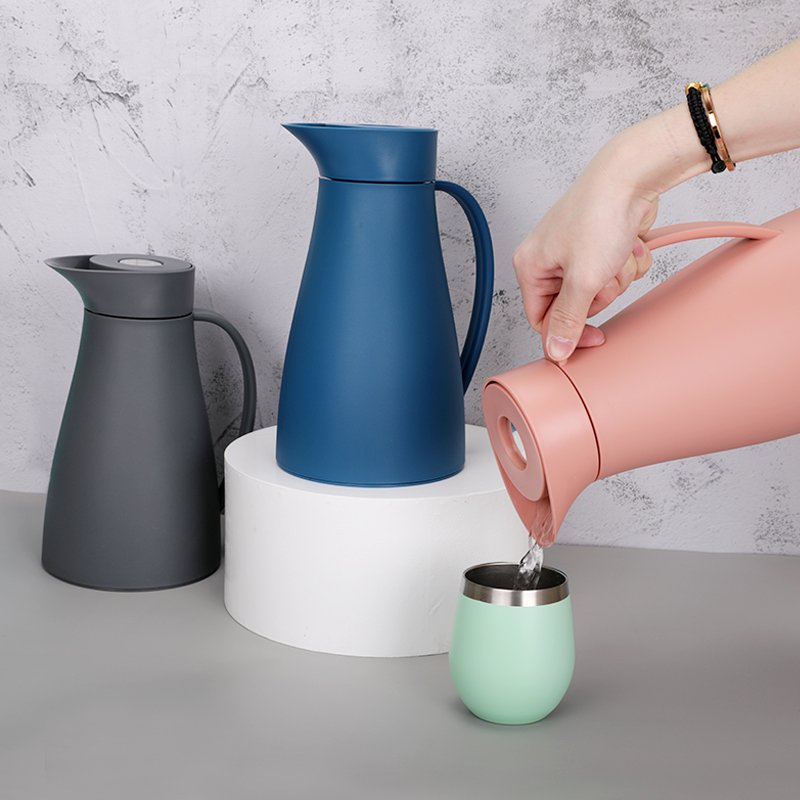 Hot-selling 1 L European Style Plastic Outside Thermal Vacuum Teapot Coffee Pot with Glass Inner