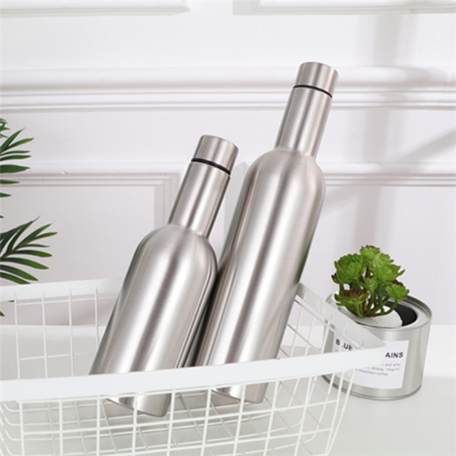750ml Stainless Steel Vacuum Flask Thermos Water Bottle Beer Shape Wine Bottle