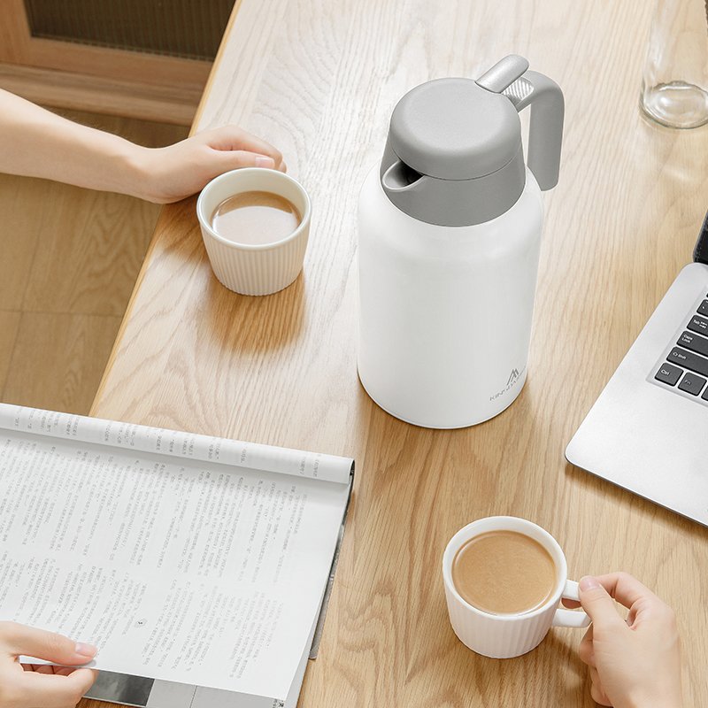 Can Be Customized Color Oem Food Vacuum Flasks &Camping Beautiful Not To Fall Down Customized Logo Leakproof Thermoses