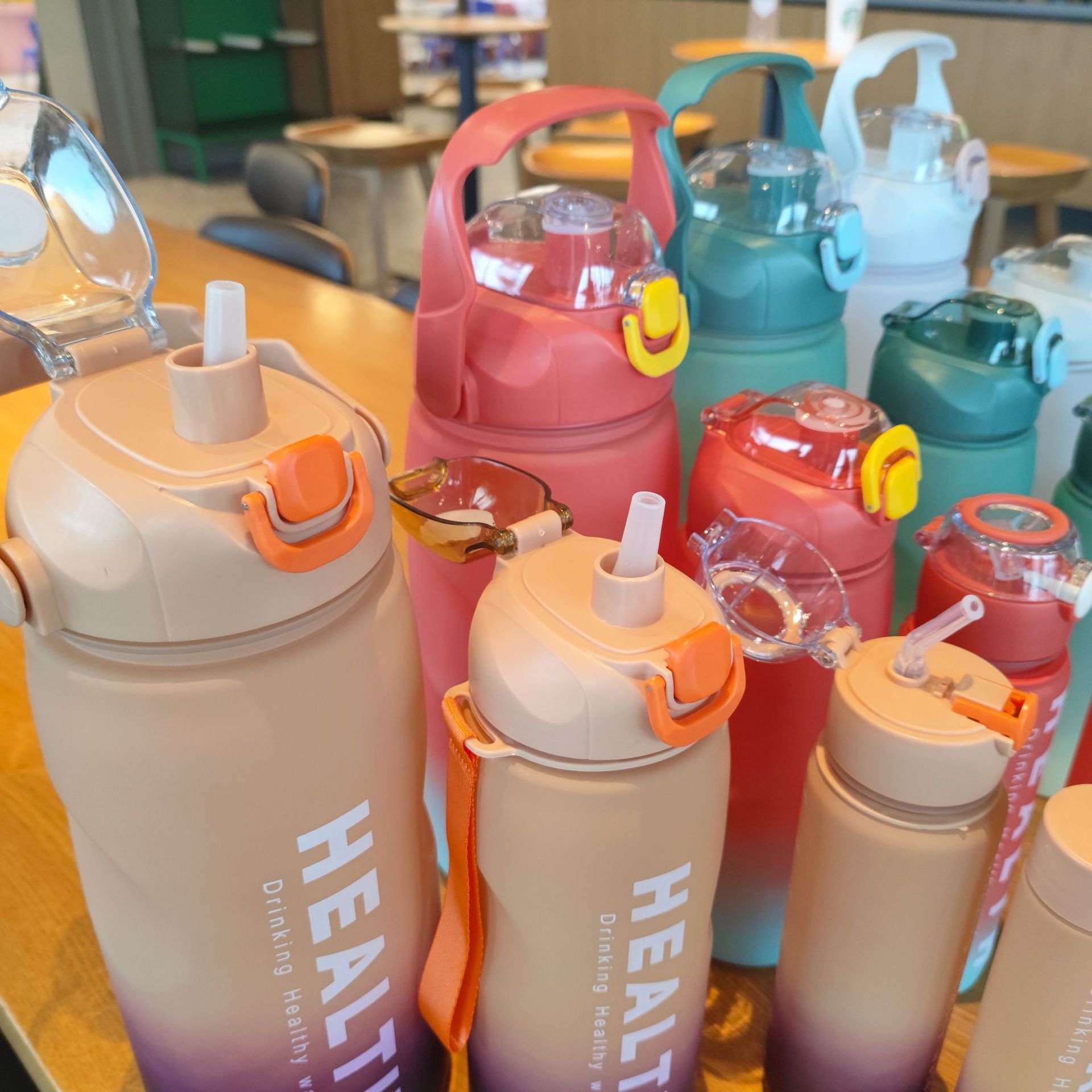 Custom 4 Pcs In 1 Set 3.3l Gradient Color Motivational Hiking Water Bottle With Straw Lid Large Capacity