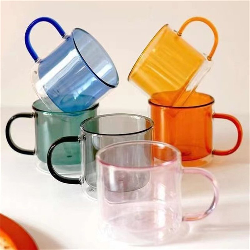 2024 Wholesale Hand Blown Drinkware Borosilicate Glasses Cup With Handle Milk Tea Mug Insulated Round Coffee Drinking Glasses