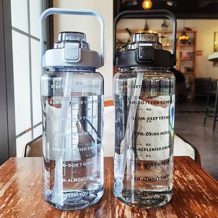 Hot sell Custom Bpa Free 2l Half Gallon Fitness Gym Sports Clear Plastic Motivational Water Bottle With Time Marker And Straw