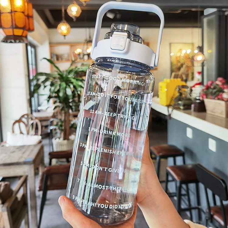 Hot sell Custom Bpa Free 2l Half Gallon Fitness Gym Sports Clear Plastic Motivational Water Bottle With Time Marker And Straw