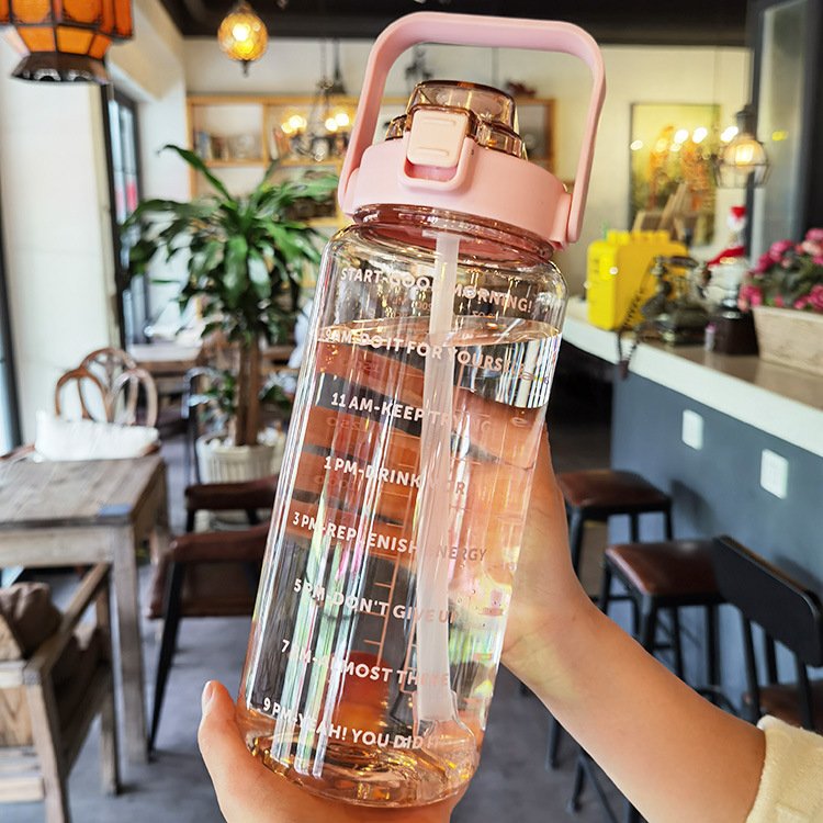 Hot sell Custom Bpa Free 2l Half Gallon Fitness Gym Sports Clear Plastic Motivational Water Bottle With Time Marker And Straw