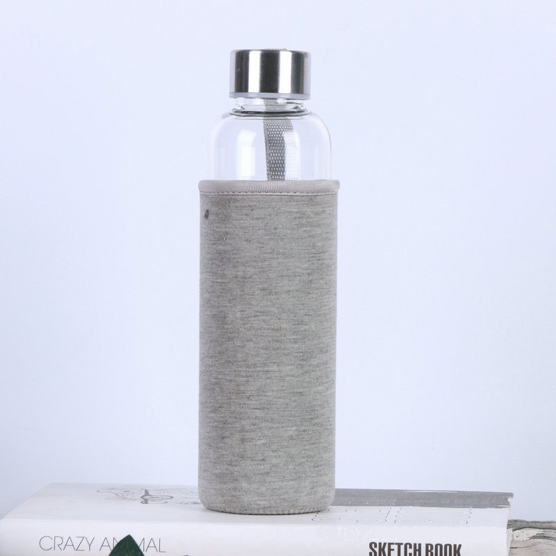 Hot Fancy 280ml 360ml 420ml 550ml BPA free Drinking Borosilicate Glass Water Bottle With Neoprene Cover and stainless steel / ba